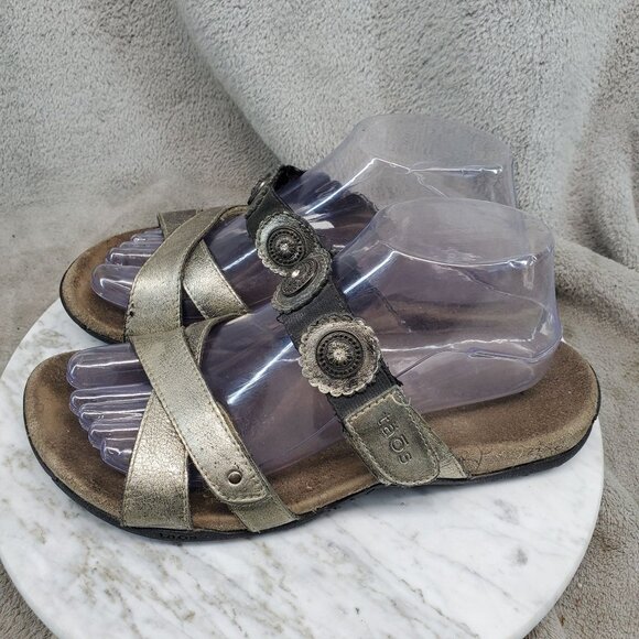 Taos Shoes Womens Size 8 Gold Leather Oasis Strappy Slide Sandals - Picture 1 of 10